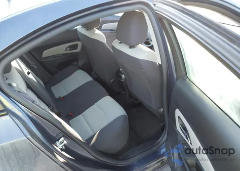 2014 Chevrolet Cruze Ls Auto z USA, uszkodzony, nr VIN 1G1PA5SHXE7231331